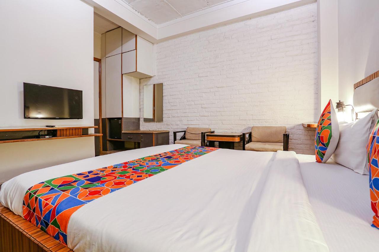 Fabhotel Premium Nest Gurgaon Exterior photo